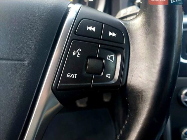 Синий Вольво B60, объемом двигателя 2 л и пробегом 238 тыс. км за 12222 $, фото 32 на Automoto.ua