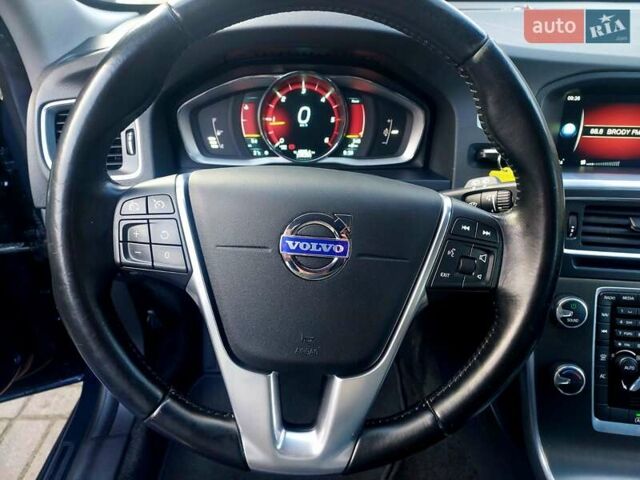 Синий Вольво B60, объемом двигателя 2 л и пробегом 238 тыс. км за 12222 $, фото 31 на Automoto.ua