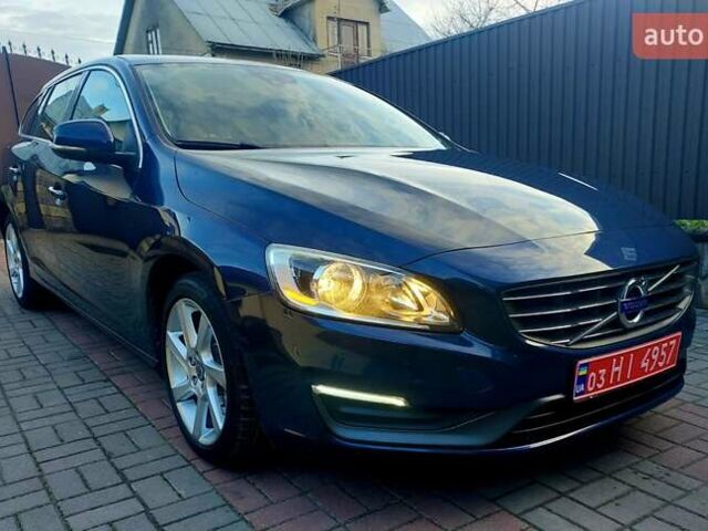 Синий Вольво B60, объемом двигателя 2 л и пробегом 238 тыс. км за 12222 $, фото 1 на Automoto.ua