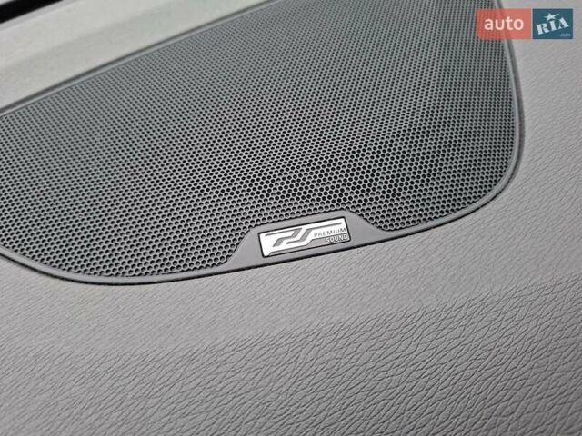 Синий Вольво B60, объемом двигателя 2.4 л и пробегом 250 тыс. км за 16200 $, фото 35 на Automoto.ua