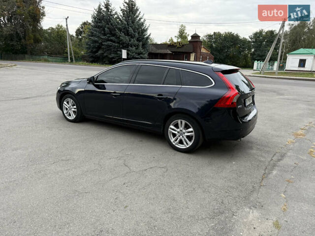 Синій Вольво B60, об'ємом двигуна 2 л та пробігом 275 тис. км за 13000 $, фото 4 на Automoto.ua