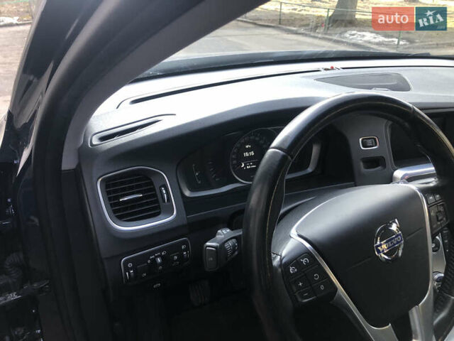 Синій Вольво B60, об'ємом двигуна 1.97 л та пробігом 217 тис. км за 12800 $, фото 8 на Automoto.ua