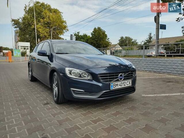 Синий Вольво B60, объемом двигателя 1.98 л и пробегом 260 тыс. км за 13000 $, фото 4 на Automoto.ua