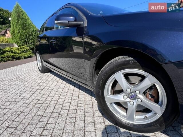 Синий Вольво B60, объемом двигателя 2 л и пробегом 244 тыс. км за 13880 $, фото 29 на Automoto.ua