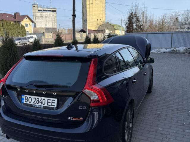 Синій Вольво B60, об'ємом двигуна 2 л та пробігом 167 тис. км за 11500 $, фото 3 на Automoto.ua