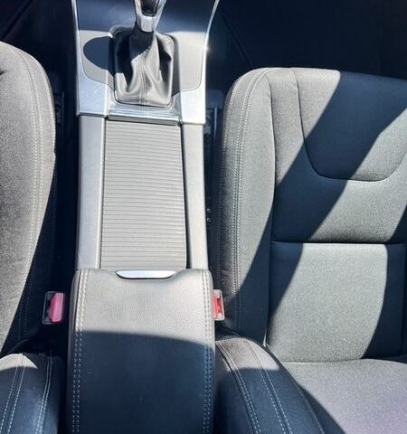 Синий Вольво B60, объемом двигателя 2 л и пробегом 244 тыс. км за 13880 $, фото 41 на Automoto.ua