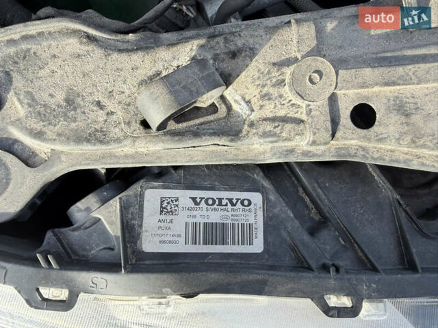 Синий Вольво B60, объемом двигателя 1.97 л и пробегом 210 тыс. км за 17500 $, фото 3 на Automoto.ua