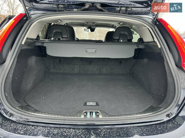 Синий Вольво B60, объемом двигателя 1.97 л и пробегом 210 тыс. км за 17500 $, фото 50 на Automoto.ua