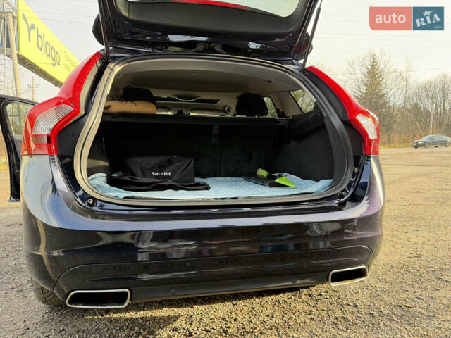 Синий Вольво B60, объемом двигателя 1.97 л и пробегом 210 тыс. км за 17500 $, фото 31 на Automoto.ua