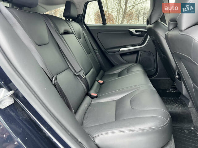 Синий Вольво B60, объемом двигателя 1.97 л и пробегом 210 тыс. км за 17500 $, фото 55 на Automoto.ua