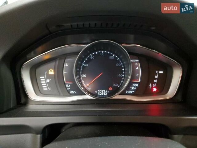 Синий Вольво B60, объемом двигателя 1.97 л и пробегом 67 тыс. км за 2200 $, фото 8 на Automoto.ua