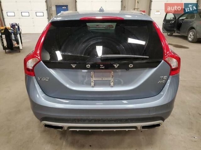 Синий Вольво B60, объемом двигателя 1.97 л и пробегом 67 тыс. км за 2200 $, фото 5 на Automoto.ua