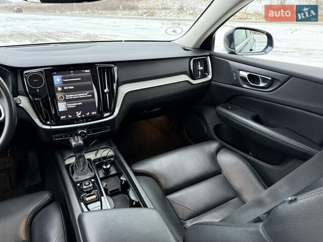 Синій Вольво B60, об'ємом двигуна 2 л та пробігом 220 тис. км за 20000 $, фото 10 на Automoto.ua