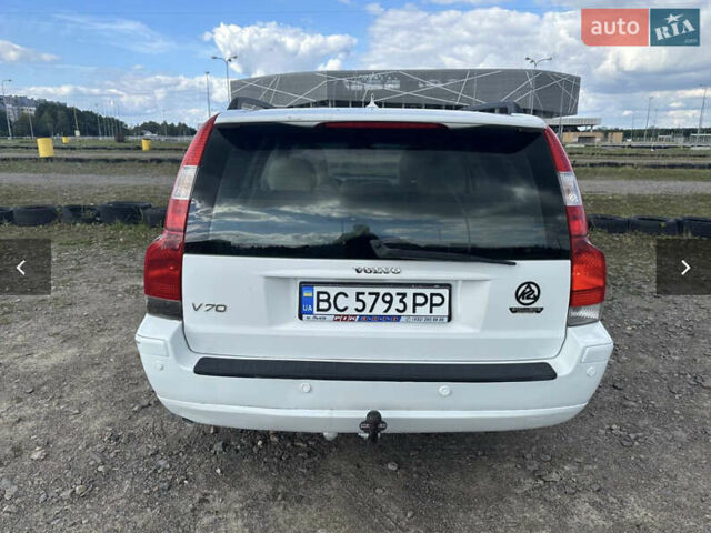 Білий Вольво V70, об'ємом двигуна 2.44 л та пробігом 312 тис. км за 6499 $, фото 4 на Automoto.ua