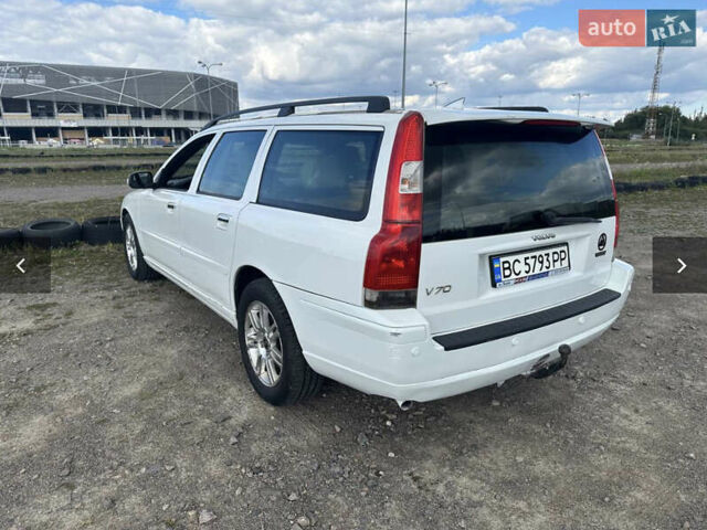 Білий Вольво V70, об'ємом двигуна 2.44 л та пробігом 312 тис. км за 6499 $, фото 3 на Automoto.ua