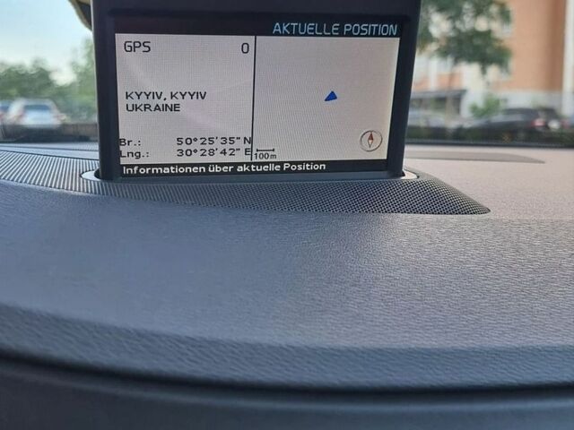 Белый Вольво В70, объемом двигателя 2.4 л и пробегом 328 тыс. км за 10800 $, фото 41 на Automoto.ua