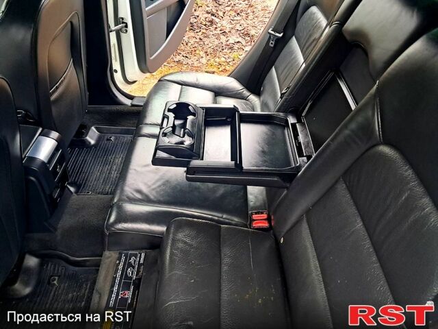 Білий Вольво V70, об'ємом двигуна 1.6 л та пробігом 267 тис. км за 14540 $, фото 9 на Automoto.ua