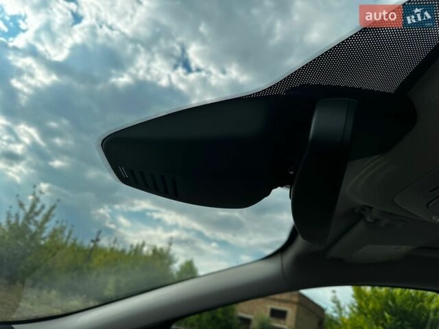 Белый Вольво В70, объемом двигателя 1.6 л и пробегом 242 тыс. км за 8400 $, фото 18 на Automoto.ua