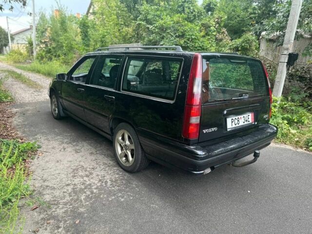 Чорний Вольво V70, об'ємом двигуна 2.5 л та пробігом 400 тис. км за 2600 $, фото 3 на Automoto.ua