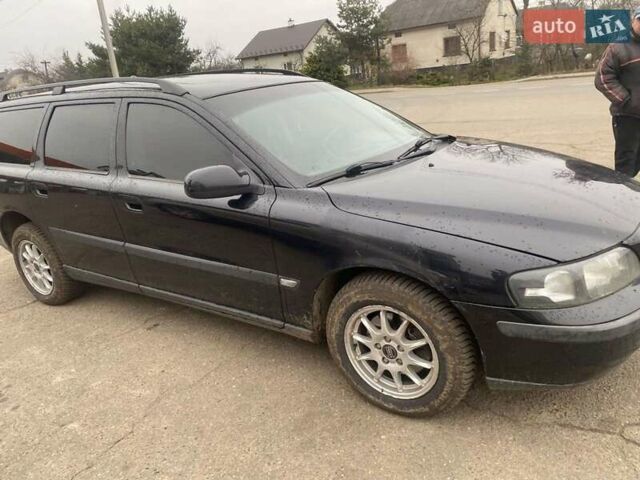Чорний Вольво V70, об'ємом двигуна 2.4 л та пробігом 250 тис. км за 5000 $, фото 4 на Automoto.ua
