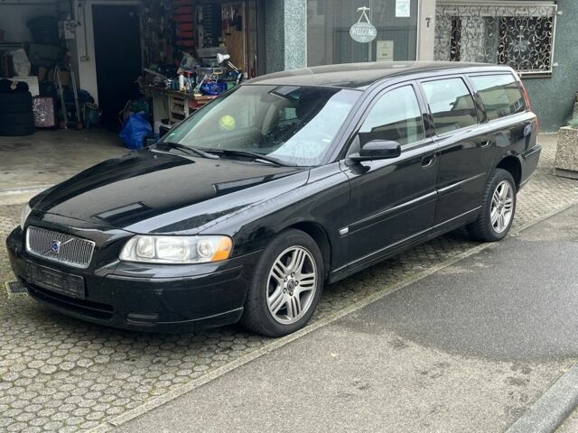 Черный Вольво В70, объемом двигателя 0 л и пробегом 310 тыс. км за 874 $, фото 11 на Automoto.ua