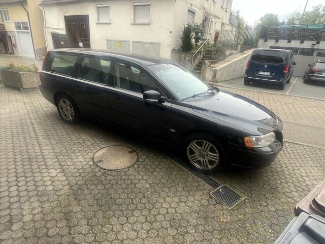 Черный Вольво В70, объемом двигателя 0 л и пробегом 310 тыс. км за 874 $, фото 5 на Automoto.ua