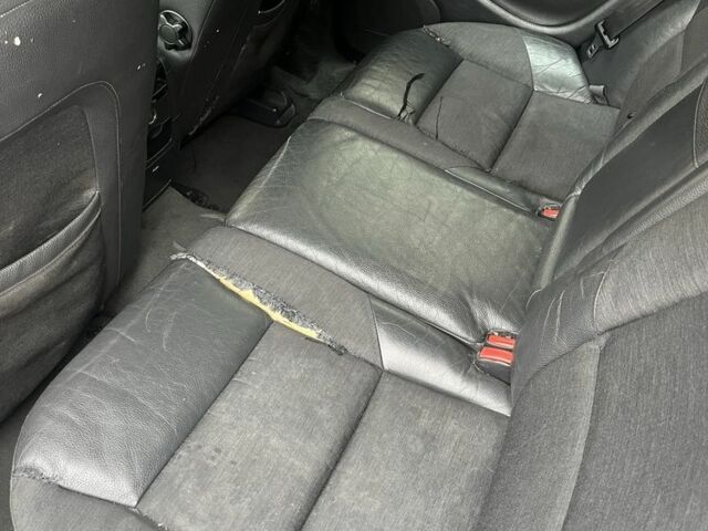 Черный Вольво В70, объемом двигателя 0 л и пробегом 310 тыс. км за 874 $, фото 8 на Automoto.ua