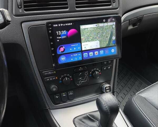 Черный Вольво В70, объемом двигателя 2.4 л и пробегом 289 тыс. км за 7500 $, фото 16 на Automoto.ua