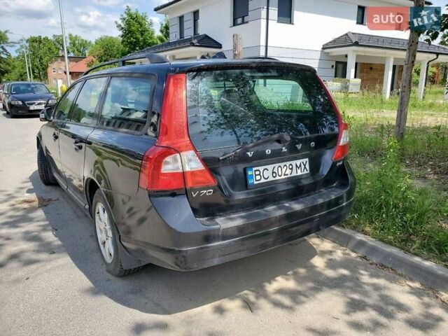 Черный Вольво В70, объемом двигателя 0 л и пробегом 300 тыс. км за 7500 $, фото 1 на Automoto.ua