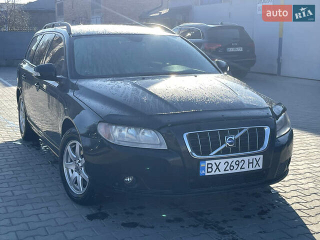 Черный Вольво В70, объемом двигателя 2.4 л и пробегом 410 тыс. км за 5999 $, фото 1 на Automoto.ua