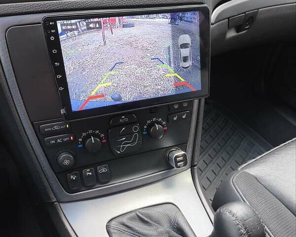 Черный Вольво В70, объемом двигателя 2.4 л и пробегом 289 тыс. км за 7500 $, фото 17 на Automoto.ua