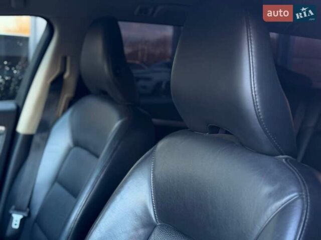 Черный Вольво В70, объемом двигателя 2 л и пробегом 281 тыс. км за 8000 $, фото 29 на Automoto.ua