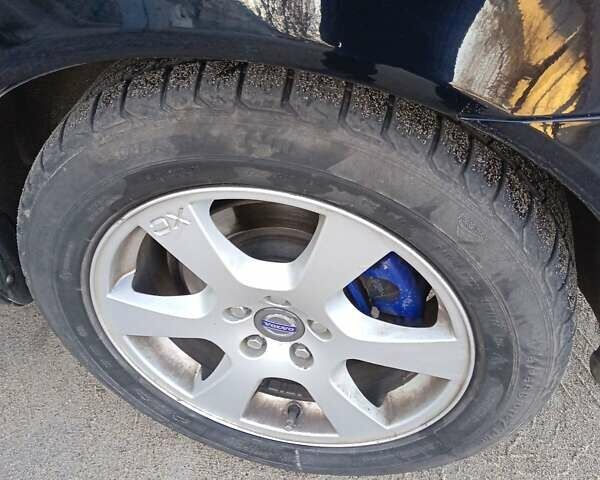 Черный Вольво В70, объемом двигателя 2 л и пробегом 258 тыс. км за 8500 $, фото 19 на Automoto.ua