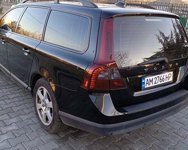 Черный Вольво В70, объемом двигателя 2 л и пробегом 258 тыс. км за 8500 $, фото 5 на Automoto.ua