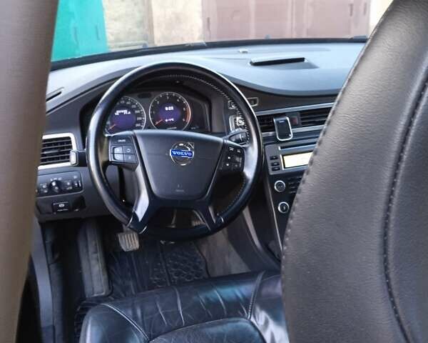 Черный Вольво В70, объемом двигателя 2 л и пробегом 258 тыс. км за 8500 $, фото 15 на Automoto.ua