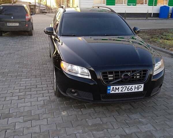 Черный Вольво В70, объемом двигателя 2 л и пробегом 258 тыс. км за 8500 $, фото 1 на Automoto.ua