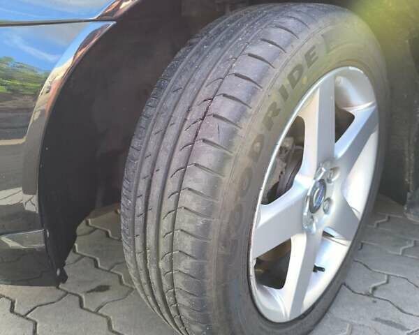 Чорний Вольво V70, об'ємом двигуна 1.56 л та пробігом 247 тис. км за 8500 $, фото 16 на Automoto.ua