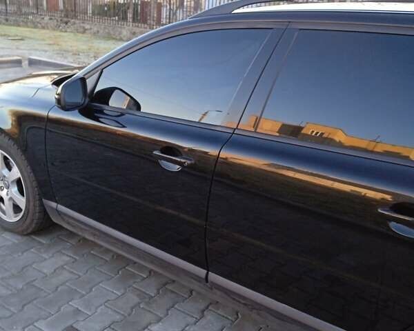 Черный Вольво В70, объемом двигателя 2 л и пробегом 258 тыс. км за 8500 $, фото 6 на Automoto.ua