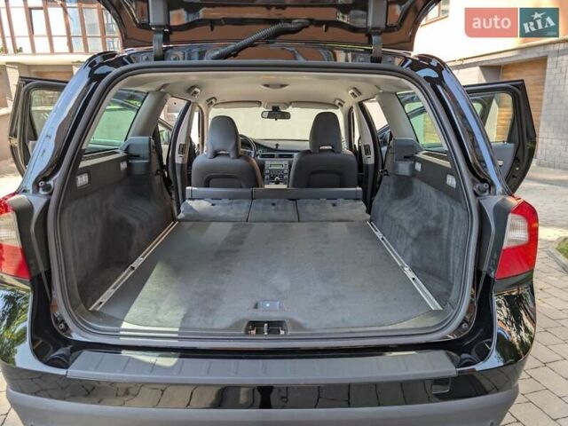 Черный Вольво В70, объемом двигателя 2 л и пробегом 339 тыс. км за 7599 $, фото 73 на Automoto.ua