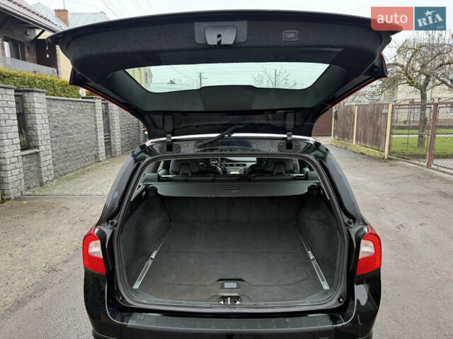 Черный Вольво В70, объемом двигателя 1.6 л и пробегом 270 тыс. км за 6200 $, фото 13 на Automoto.ua