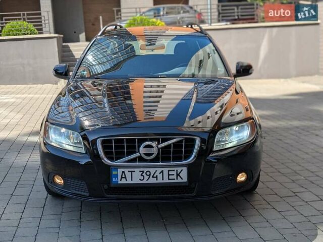 Черный Вольво В70, объемом двигателя 2 л и пробегом 339 тыс. км за 7599 $, фото 20 на Automoto.ua