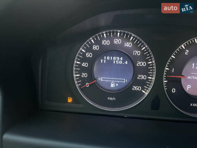 Черный Вольво В70, объемом двигателя 2.4 л и пробегом 180 тыс. км за 4700 $, фото 8 на Automoto.ua