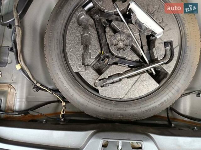 Черный Вольво В70, объемом двигателя 1.56 л и пробегом 235 тыс. км за 9300 $, фото 45 на Automoto.ua