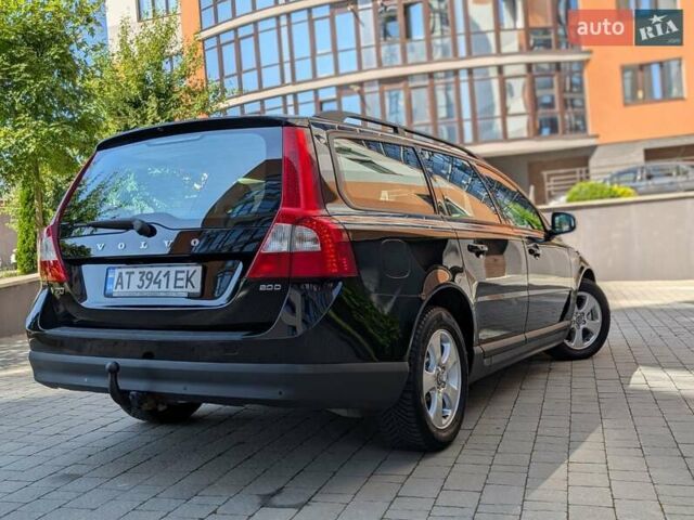 Черный Вольво В70, объемом двигателя 2 л и пробегом 339 тыс. км за 7599 $, фото 32 на Automoto.ua