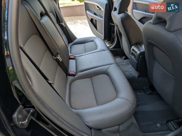 Черный Вольво В70, объемом двигателя 2 л и пробегом 339 тыс. км за 7599 $, фото 44 на Automoto.ua