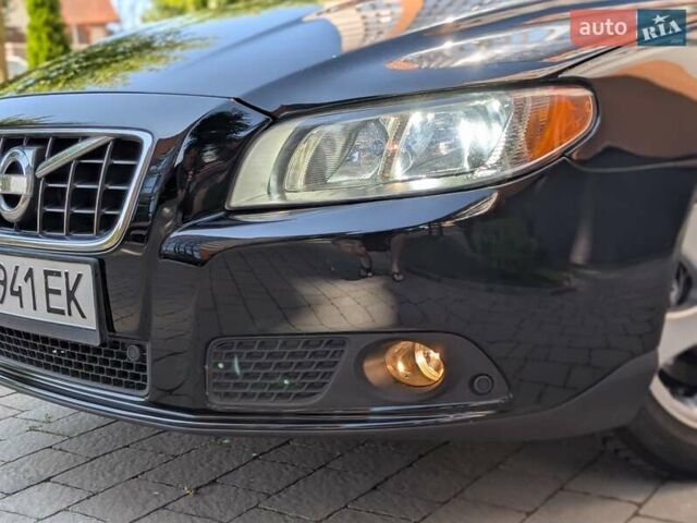 Черный Вольво В70, объемом двигателя 2 л и пробегом 339 тыс. км за 7599 $, фото 13 на Automoto.ua