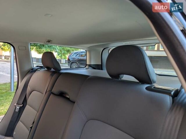 Черный Вольво В70, объемом двигателя 2 л и пробегом 339 тыс. км за 7599 $, фото 67 на Automoto.ua