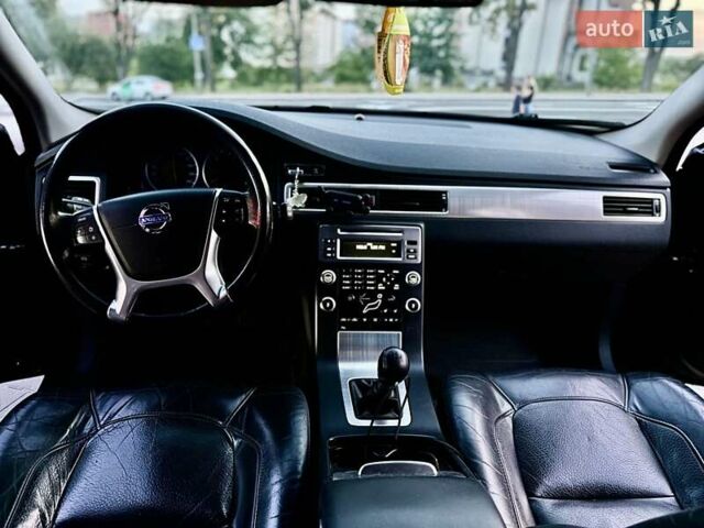 Черный Вольво В70, объемом двигателя 1.56 л и пробегом 230 тыс. км за 8600 $, фото 19 на Automoto.ua