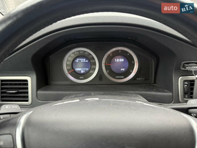 Черный Вольво В70, объемом двигателя 1.6 л и пробегом 270 тыс. км за 6200 $, фото 8 на Automoto.ua