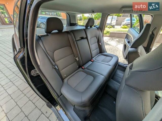 Черный Вольво В70, объемом двигателя 2 л и пробегом 339 тыс. км за 7599 $, фото 52 на Automoto.ua